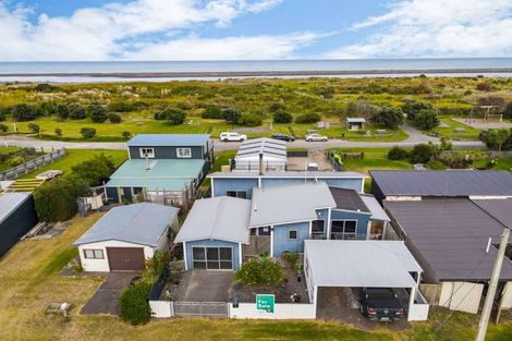 Photo of property in 24 Rapaki Street, Koitiata, Whanganui, 4581
