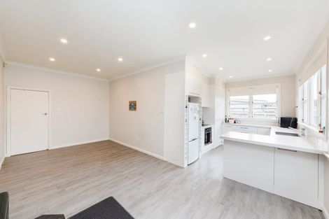 Photo of property in 96 Ferguson Street, West End, Palmerston North, 4412