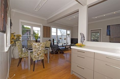 Photo of property in 57 Nui Mana Place, Te Atatu South, Auckland, 0610