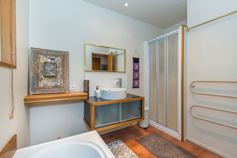 Photo of property in 107 Mount Pleasant Road, Mount Pleasant, Christchurch, 8081