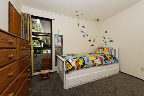 Photo of property in 13 Karapiti Place, Glen Eden, Auckland, 0602