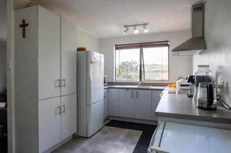 Photo of property in 7 Bushland Grove, Paparangi, Wellington, 6037