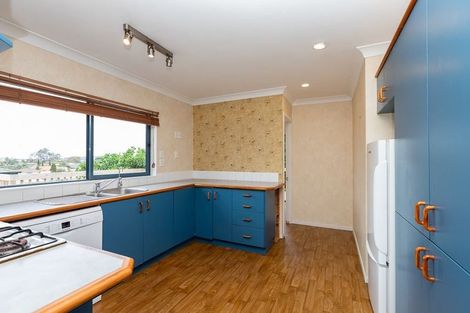 Photo of property in 27 Church Road, Pukete, Hamilton, 3200