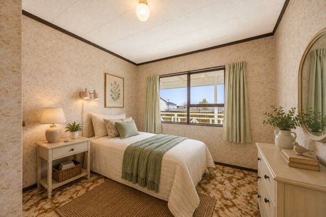 Photo of property in 2 Stiles Avenue, Waipukurau, 4200