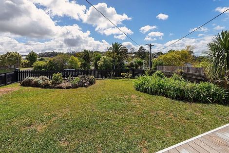 Photo of property in 1/10 Glen Road, Ranui, Auckland, 0612