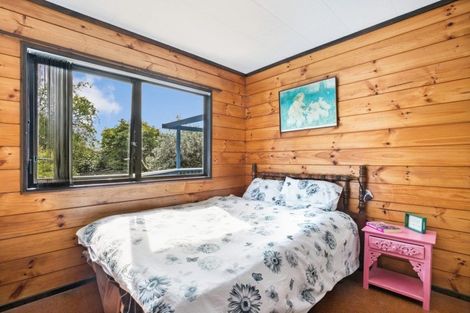 Photo of property in 2b Collingwood Road, Waiuku, 2123