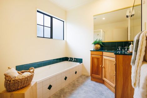 Photo of property in 184 Victoria Avenue, Hokowhitu, Palmerston North, 4410