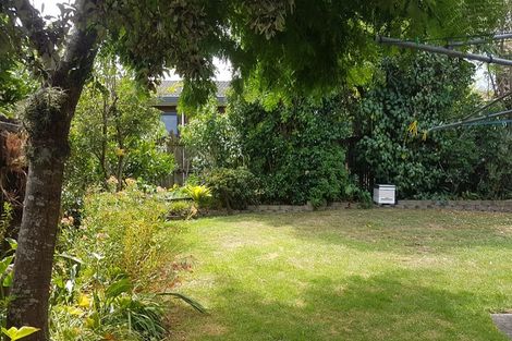 Photo of property in 3 Marendellas Drive, Bucklands Beach, Auckland, 2014