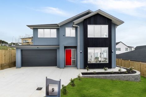 Photo of property in 9 Takurua Terrace, Orewa, 0931