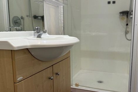 Photo of property in 66c Grey Street, Onehunga, Auckland, 1061