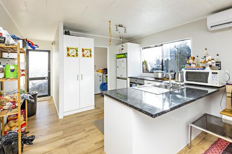 Photo of property in 3/22 Barneys Farm Road, Clendon Park, Auckland, 2103