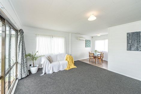 Photo of property in 7 Tainui Street, Castlecliff, Whanganui, 4501
