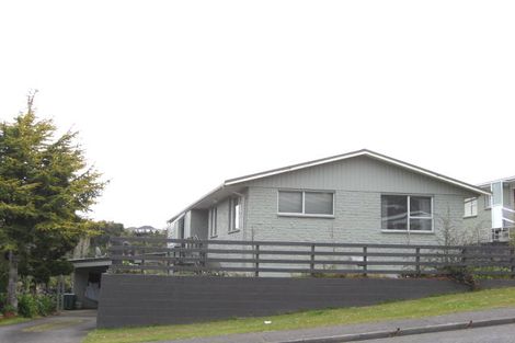 Photo of property in 106 Awanui Street, Merrilands, New Plymouth, 4312