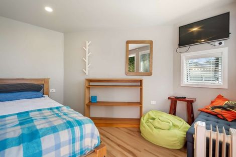 Photo of property in 12 Redbridge Lane, Sydenham, Christchurch, 8023