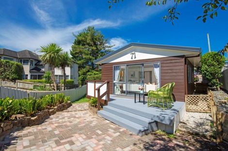 Photo of property in 3/6a Botany Road, Howick, Auckland, 2010