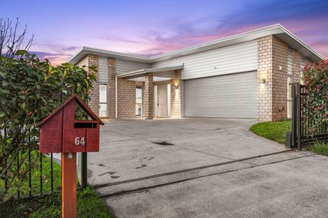 Photo of property in 64 Magellan Rise, Flagstaff, Hamilton, 3210