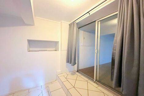 Photo of property in 32 Regent Street, Devonport, Auckland, 0624