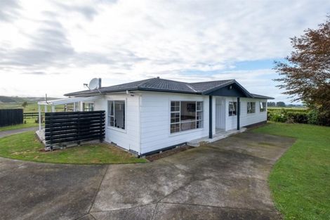 Photo of property in 444 Fraser Road, Normanby, Hawera, 4673