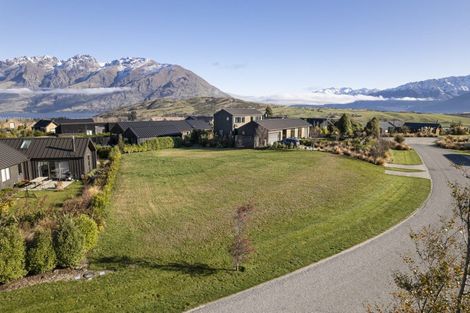 Photo of property in 4 Hackett Road, Jacks Point, Queenstown, 9371