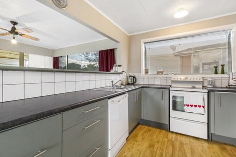 Photo of property in 21 Polandson Place, Opaheke, Papakura, 2113