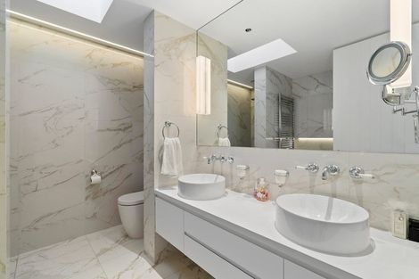 Photo of property in 12 Bay Rise, Wanaka, 9305