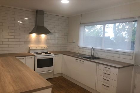 Photo of property in 1/35 Trentham Road, Papakura, 2110