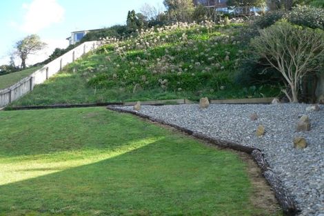 Photo of property in 82 Fyvie Avenue, Tawa, Wellington, 5028