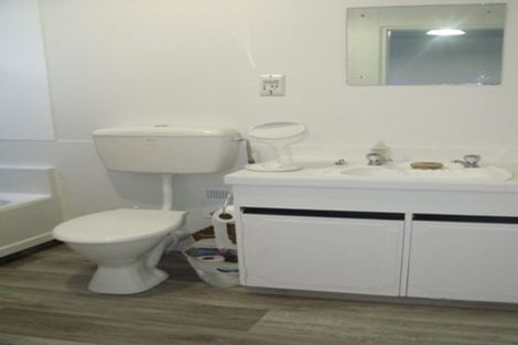 Photo of property in 5/16 Guthrie Road, Havelock North, 4130