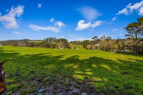 Photo of property in 276 Taiapa Road, Muriwai, 0881