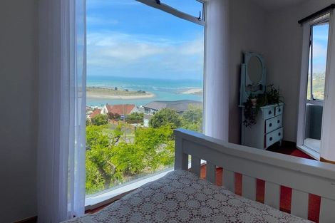 Photo of property in 67 Glenstrae Road, Redcliffs, Christchurch, 8081