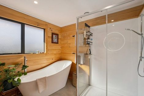 Photo of property in 10 Carlisle Street, Athol, 9793