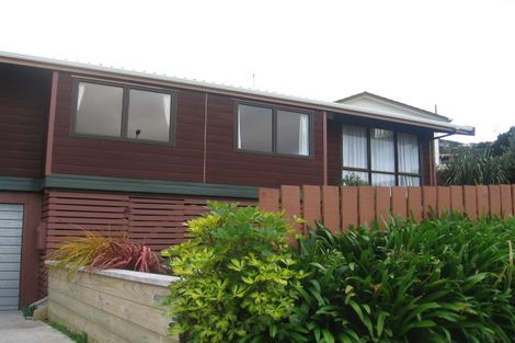 Photo of property in 49 Percy Dyett Drive, Karori, Wellington, 6012
