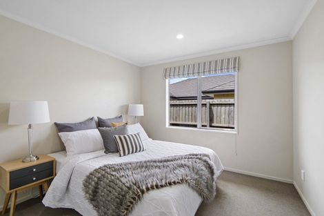 Photo of property in 70 Aidanfield Drive, Aidanfield, Christchurch, 8025