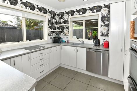 Photo of property in 5 Greenway Rise, Gulf Harbour, Whangaparaoa, 0930