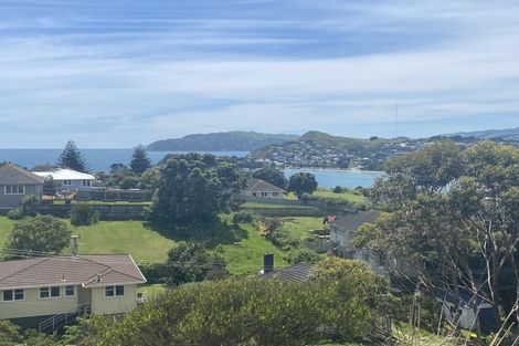 Photo of property in 83a Tireti Road, Titahi Bay, Porirua, 5022