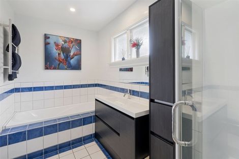 Photo of property in 156 Saint Albans Street, St Albans, Christchurch, 8014