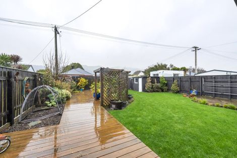 Photo of property in 356 Cambridge Terrace, Naenae, Lower Hutt, 5011
