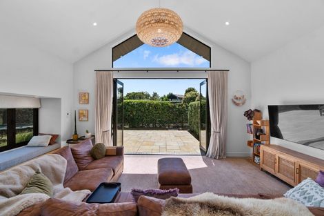 Photo of property in 28 Capriole Crescent, Kingseat, Papakura, 2580