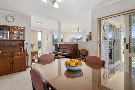 Photo of property in 17 Pampas Grove, Welcome Bay, Tauranga, 3112