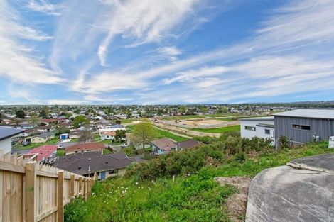 Photo of property in 157 Keri Vista Rise, Papakura, 2110