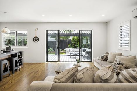 Photo of property in 42 Myland Drive, Hobsonville, Auckland, 0616