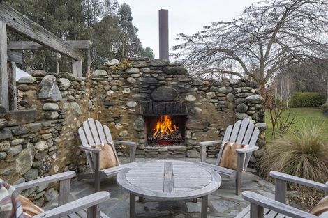 Photo of property in 25 Mooney Road, Speargrass Flat, Queenstown, 9371