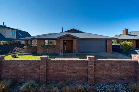 Photo of property in 10 Kura Place, Mosgiel, 9024