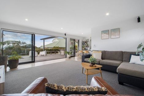 Photo of property in 226 Tanners Point Road, Tanners Point, Katikati, 3177