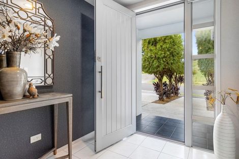 Photo of property in 16 Eagle Street, Welcome Bay, Tauranga, 3112