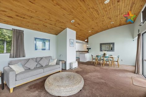 Photo of property in 2/517 Marine Drive, Sunshine Bay, Lower Hutt, 5013