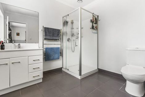 Photo of property in 39a Baird Street, Howick, Auckland, 2014