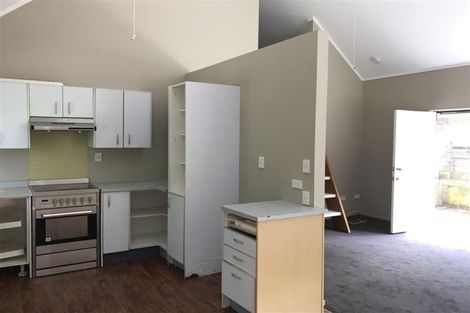 Photo of property in 5 Lysander Crescent, Beach Haven, Auckland, 0626