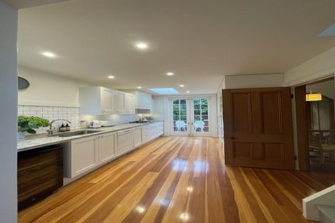 Photo of property in 21 Salamanca Road, Kelburn, Wellington, 6012