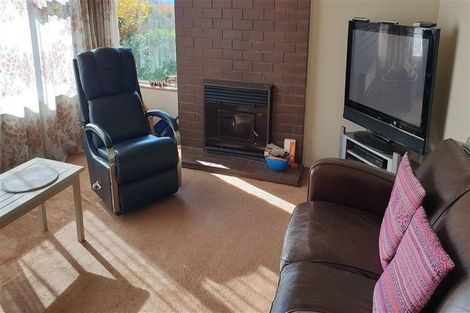 Photo of property in 4 Norman Terrace, Wanaka, 9305